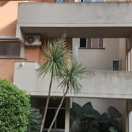 La Casa Delle Camelie-2